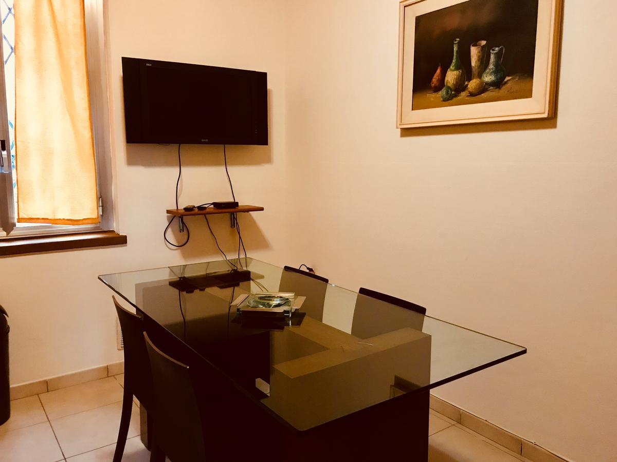 Tl Appartamenti Arance E Rose Bologna Bagian luar foto