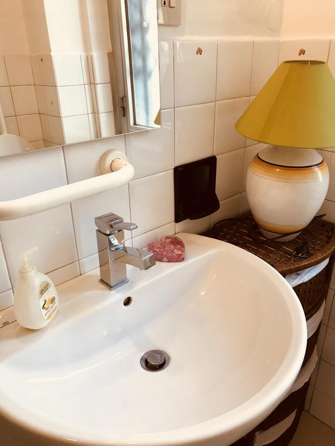 Tl Appartamenti Arance E Rose Bologna Bagian luar foto